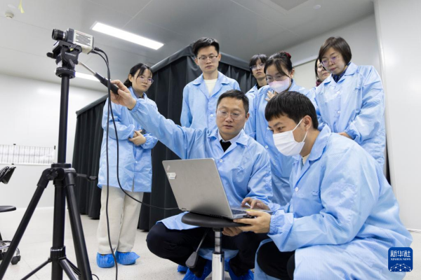 【新华社】我国科研人员首次实现像素“分割”成像(图6)